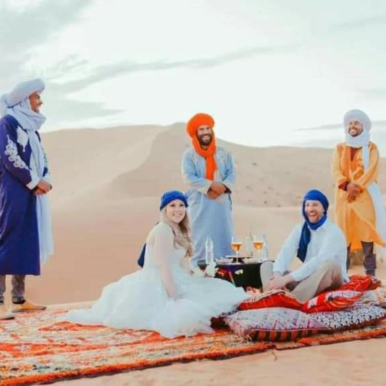 Merzouga Desert Luxury Camp Esterno foto