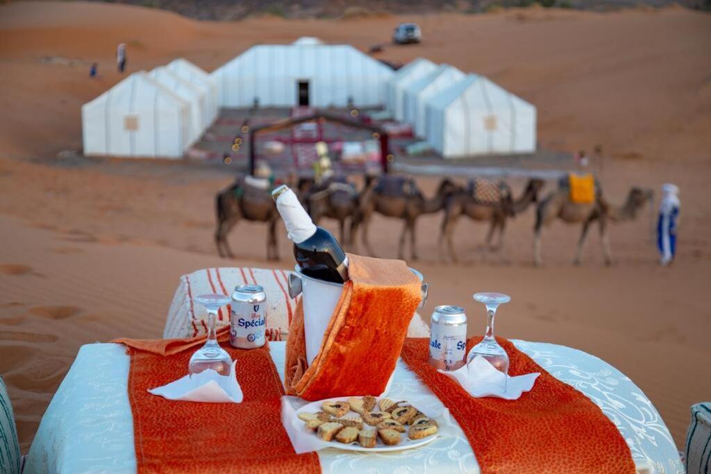 Merzouga Desert Luxury Camp Esterno foto